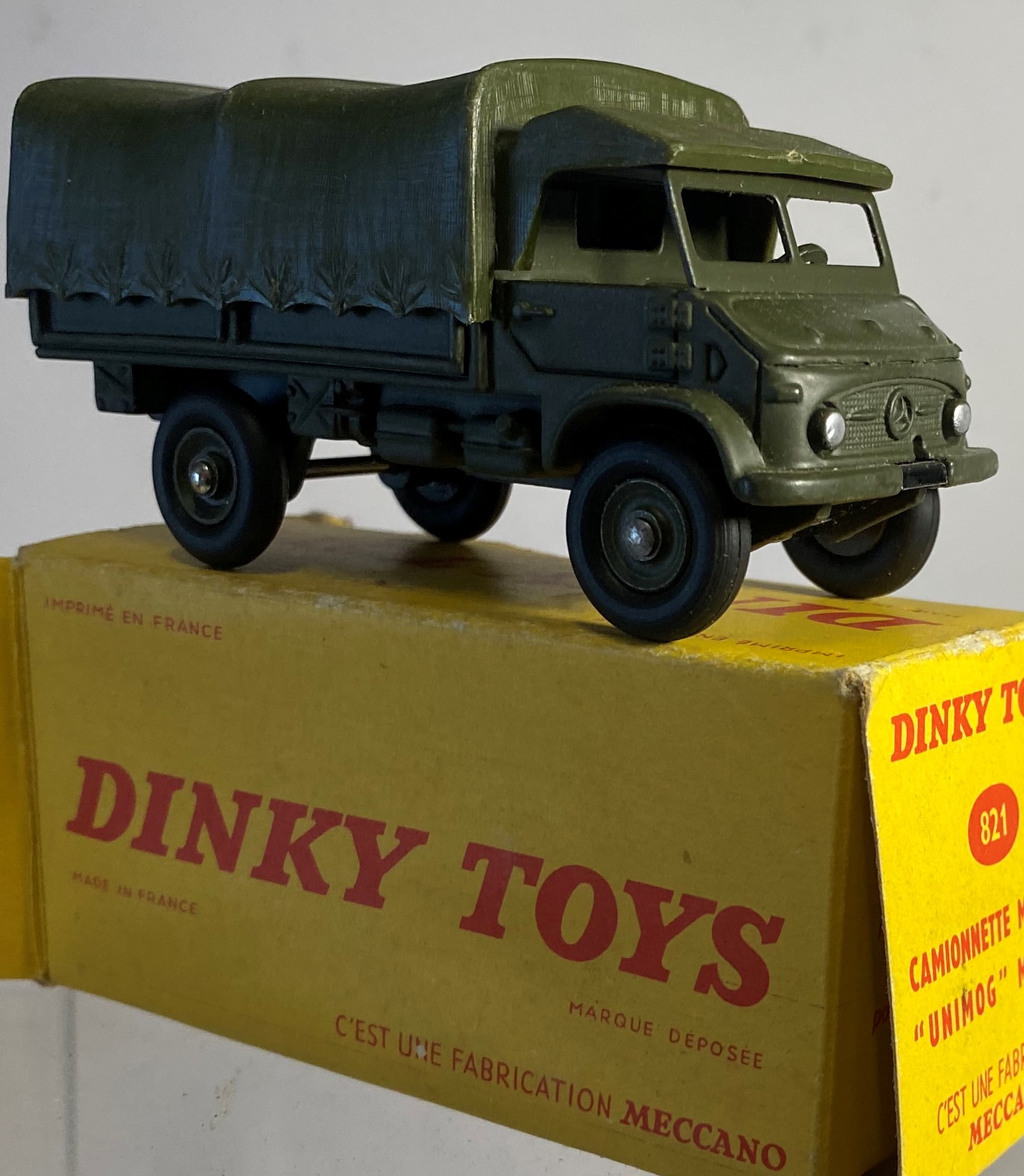 Dinky Mercedes Unimog Md. in France Circa 1960-70 - Big Bill's Die Cast